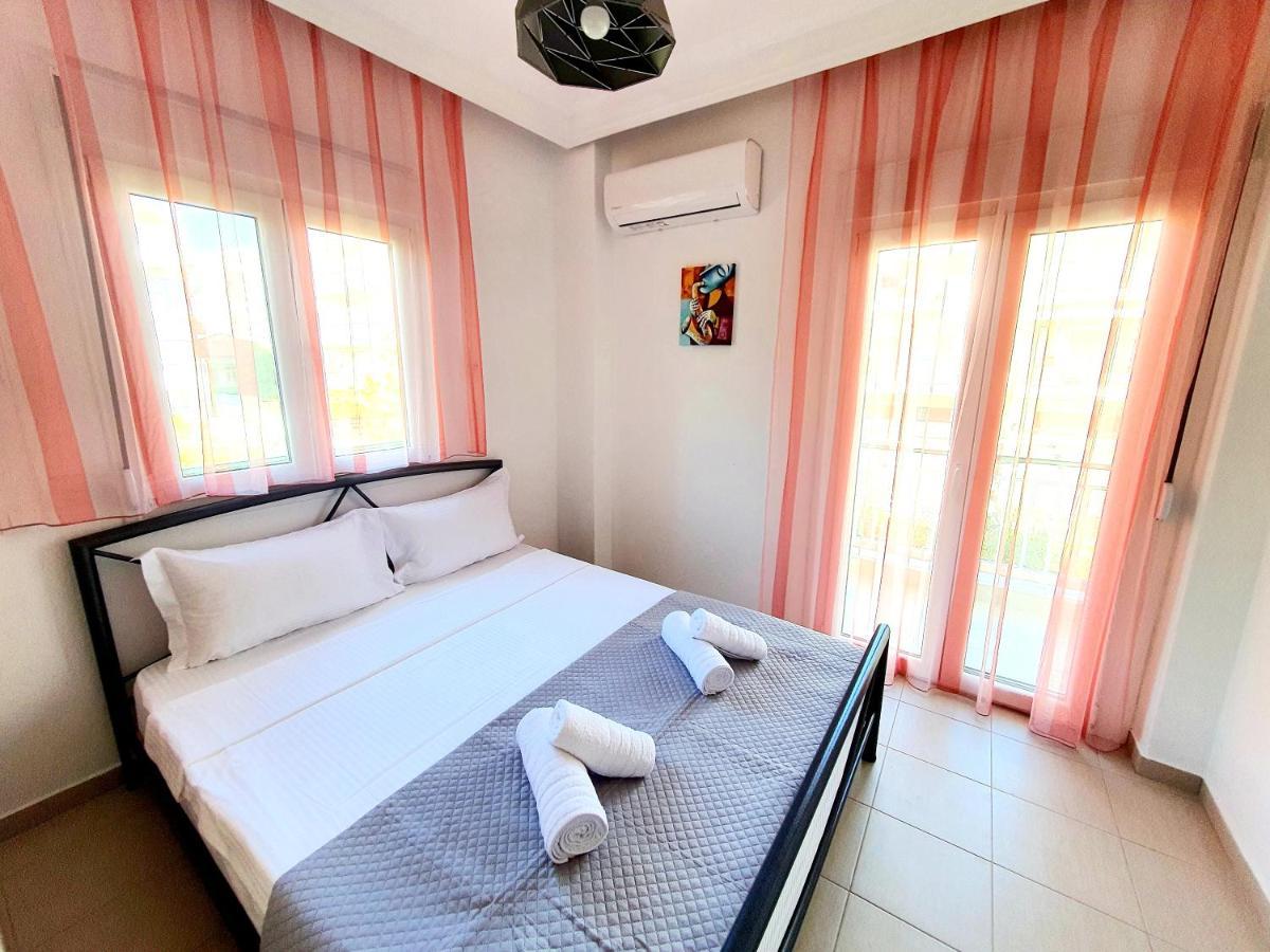 Cozy & Cool Apartment N1 30M From Sea Nea Kallikrateia Exterior foto