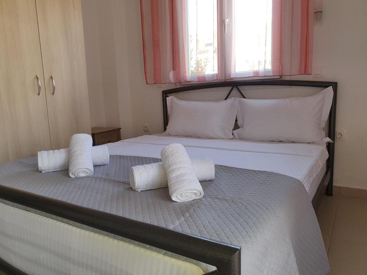 Cozy & Cool Apartment N1 30M From Sea Nea Kallikrateia Exterior foto